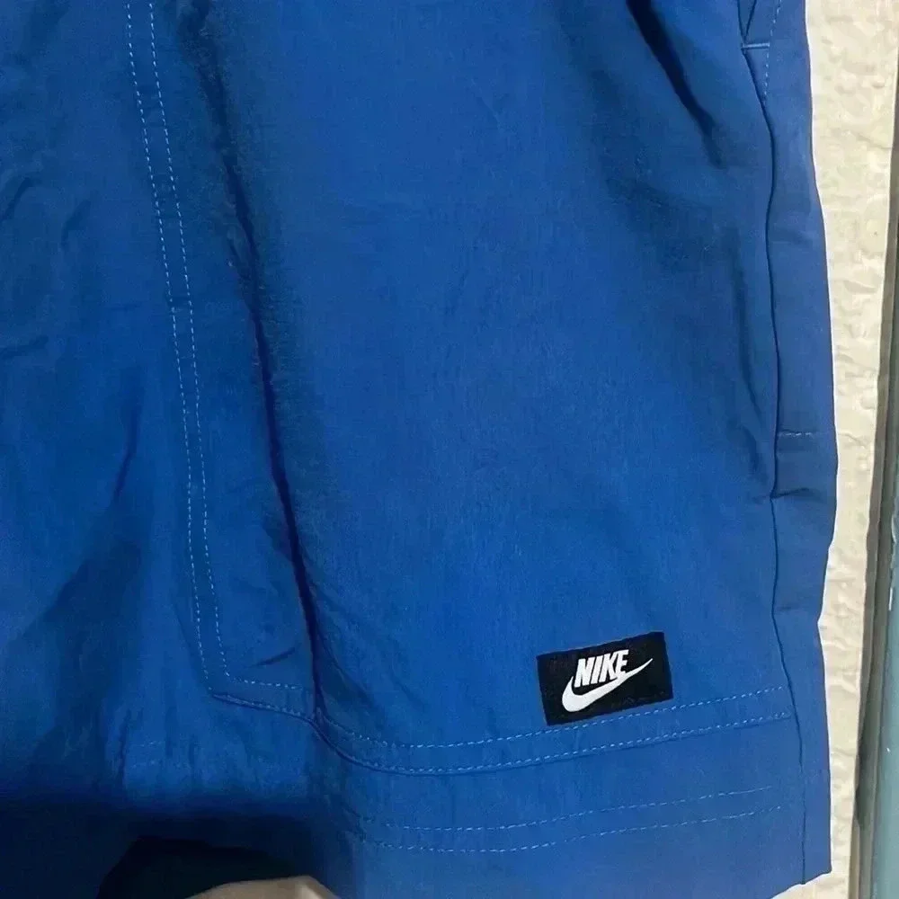 Nike men’s sportswear sport essential size medium